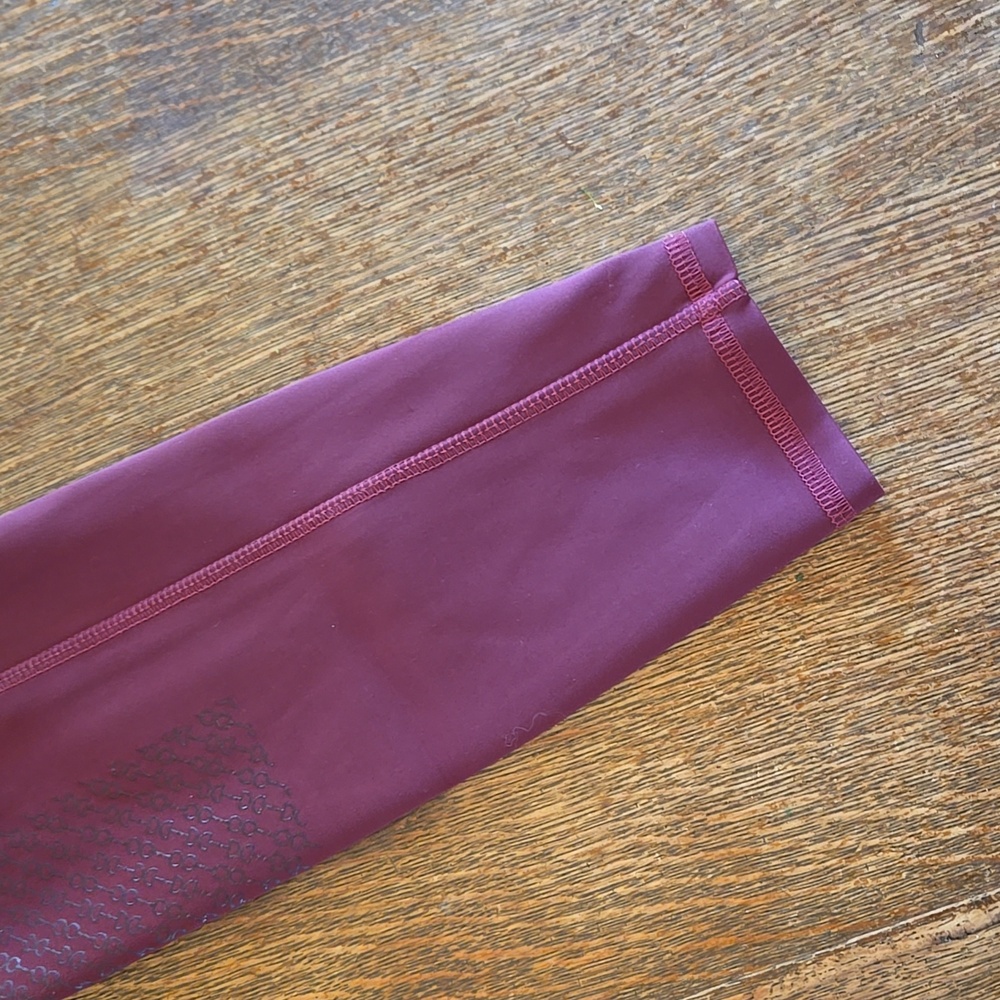 Dover Saddlery Stride Ladies' Magna Full-Seat Tight, Burgundy, Size XS - Picture 3 of 13